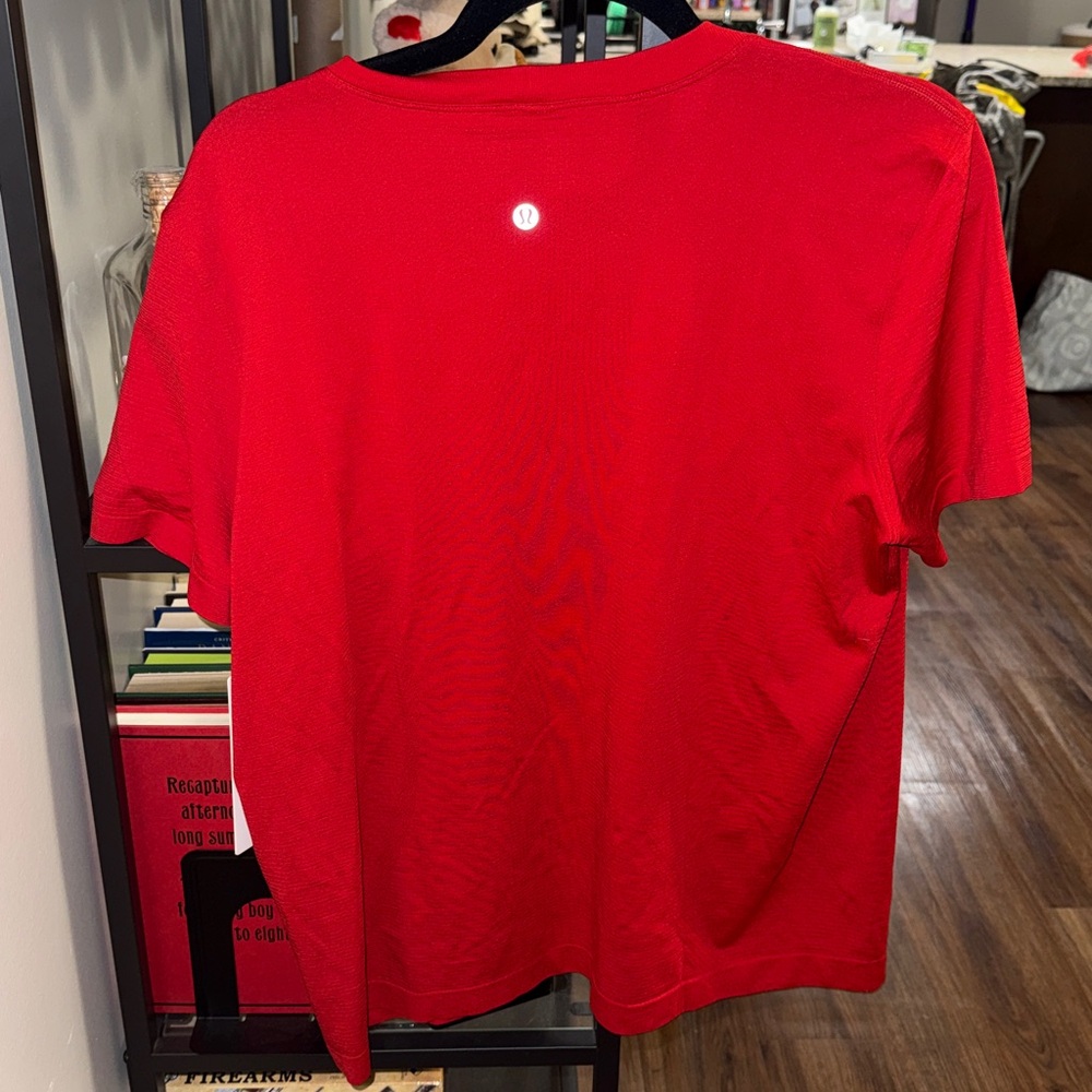 Swiftly Relaxed Fit Short Sleeve Hip Length - Picture 6 of 6